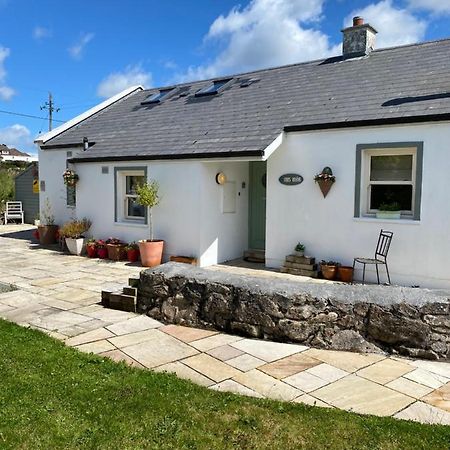 Galway Coast Cottagesバーナ エクステリア 写真