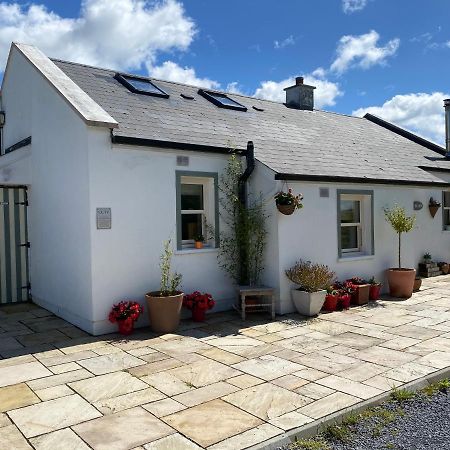 Galway Coast Cottagesバーナ エクステリア 写真