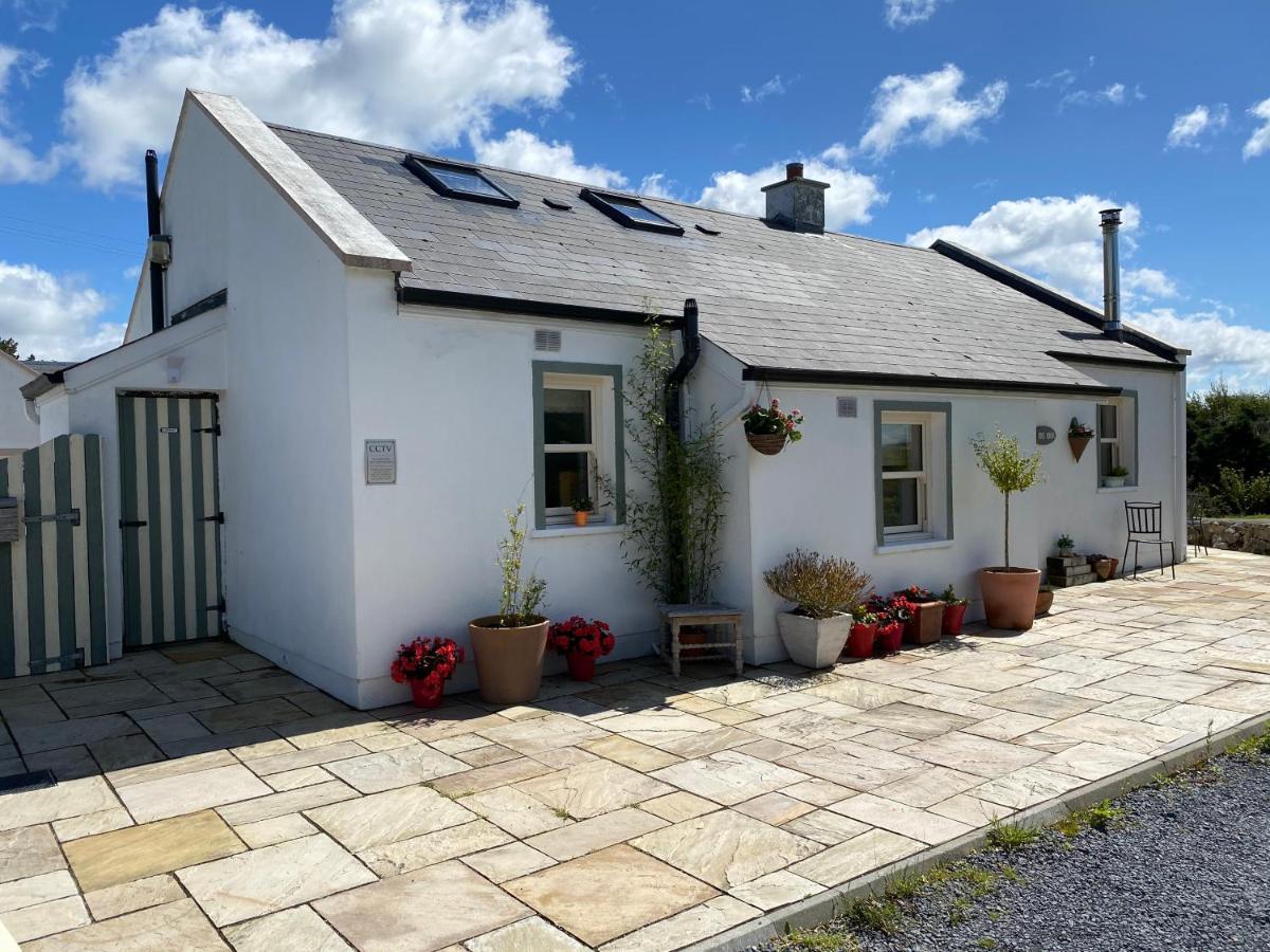 Galway Coast Cottagesバーナ エクステリア 写真